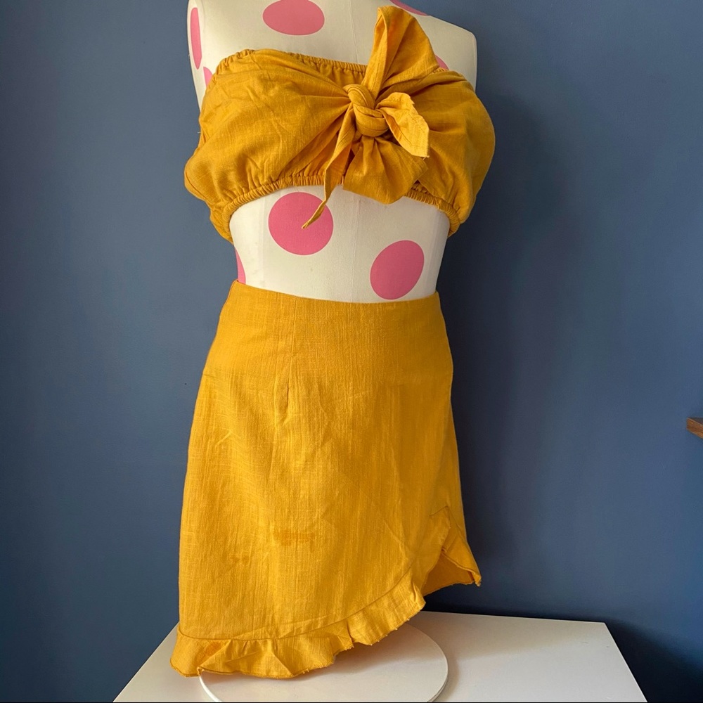 NWOT ZAFUL Mustard Yellow Skirt MEDIUM